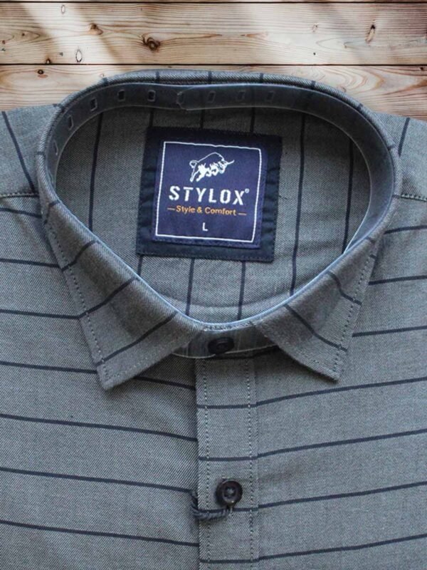 Men's Regular Fit Grey Strip Cotton Shirt. - Image 2