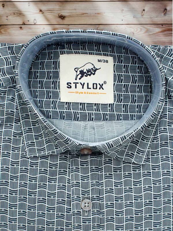 Men's Regular Fit Printed Grey Cotton Shirt. - Image 2