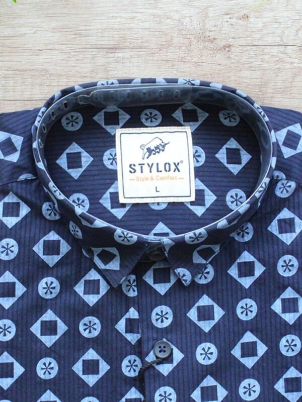 Men's Regular Fit Printed Navy Blue Cotton Shirt. - Image 2