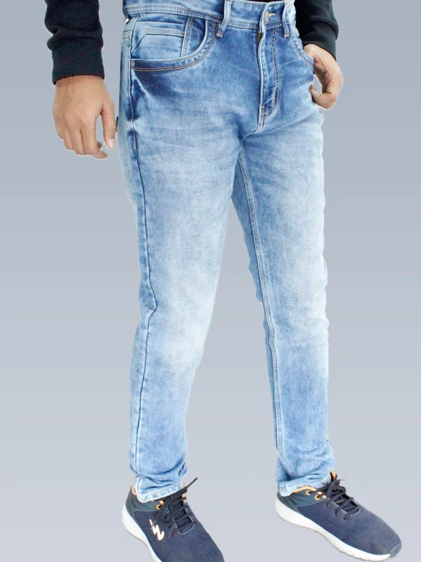 Men's Slim Fit Mid Rise Light Blue Shade Jeans. - Image 2