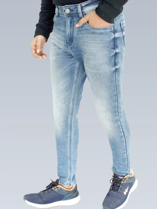 Men's Slim Fit Ankle Length Sky Blue Mid Rise Jeans. - Image 4